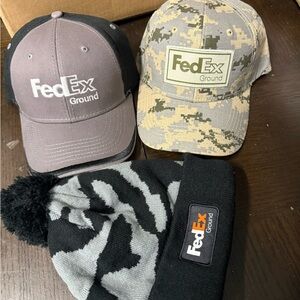 EUC 3 Adult Fed Ex Ground Hats, 2Trucker Caps Gray/Black & Camouflage, Knit Hat